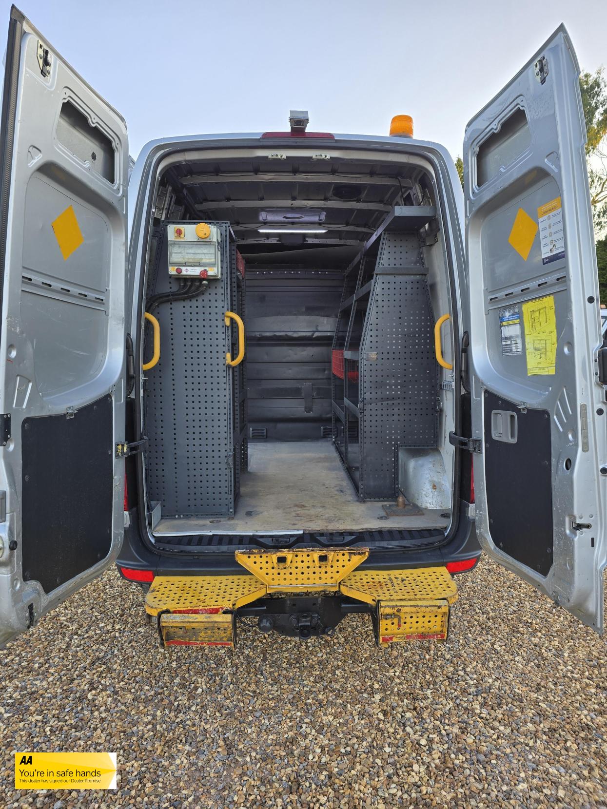 Mercedes-Benz Sprinter 2.1 313 CDi Panel Van 4dr Diesel Manual RWD L1 H3 (222 g/km, 129 bhp)