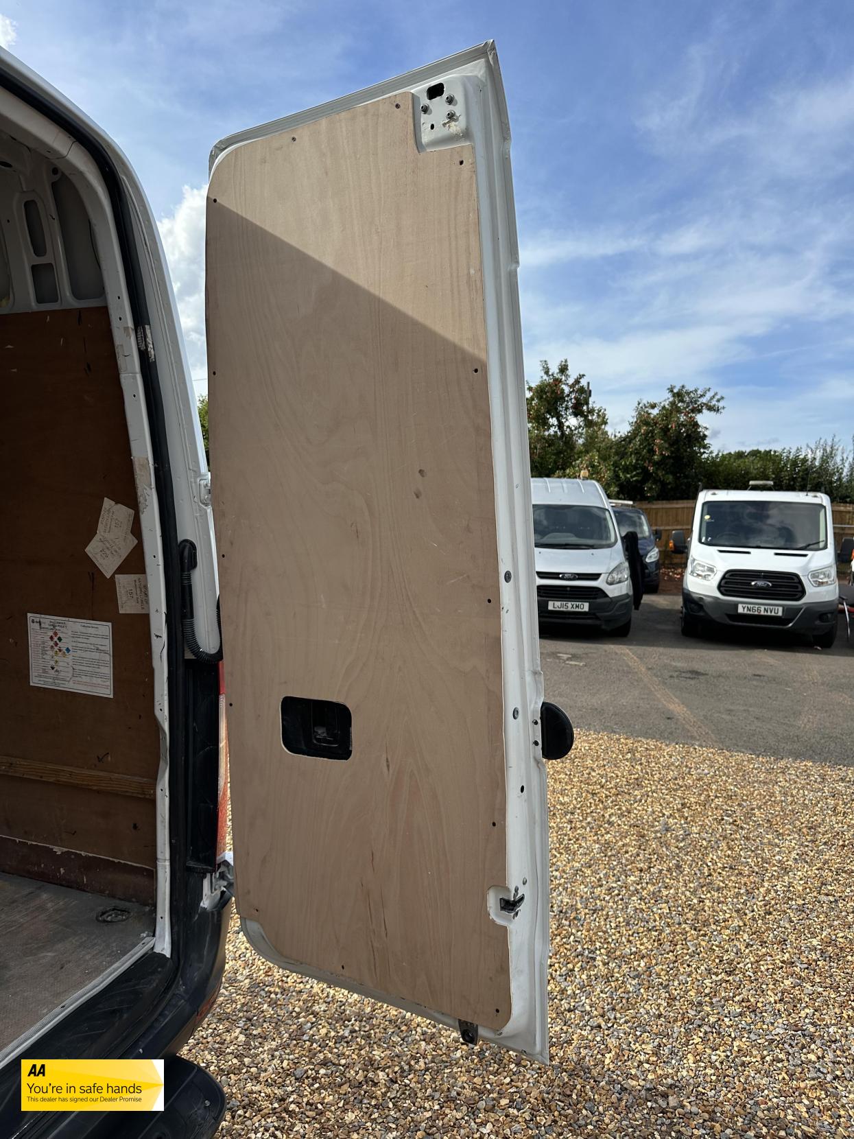 Mercedes-Benz Sprinter 2.1 311 CDI Panel Van 5dr Diesel Manual RWD L3 H2 Euro 6 (114 ps)