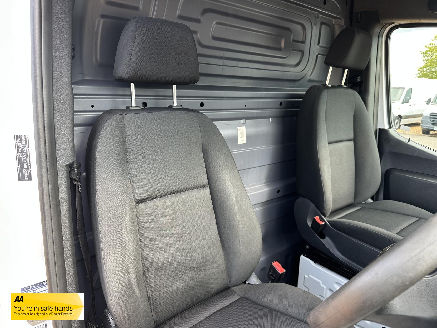 Mercedes-Benz Sprinter 2.1 311 CDI Panel Van 5dr Diesel Manual RWD L3 H2 Euro 6 (114 ps)