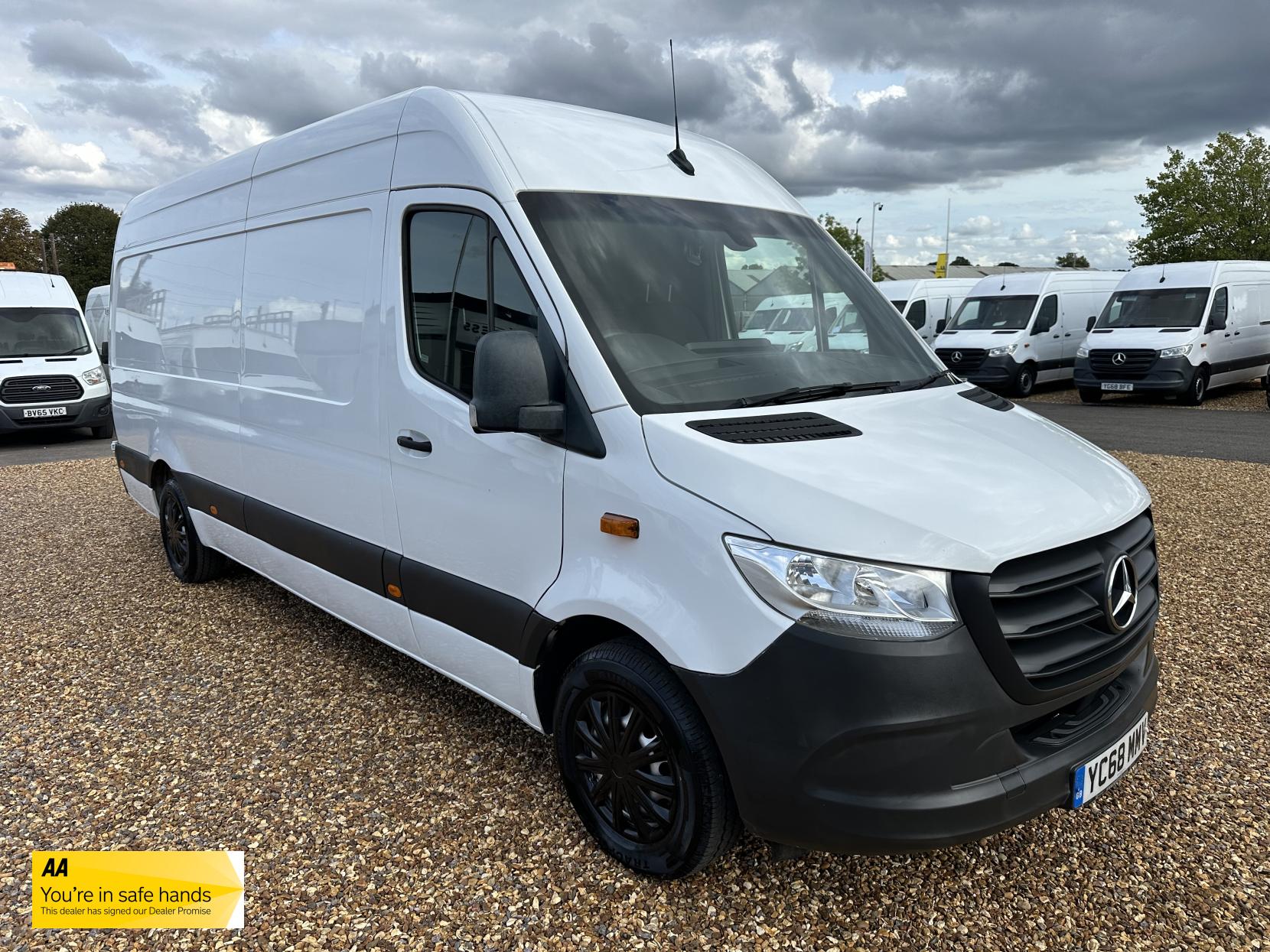 Mercedes-Benz Sprinter 2.1 311 CDI Panel Van 5dr Diesel Manual RWD L3 H2 Euro 6 (114 ps)