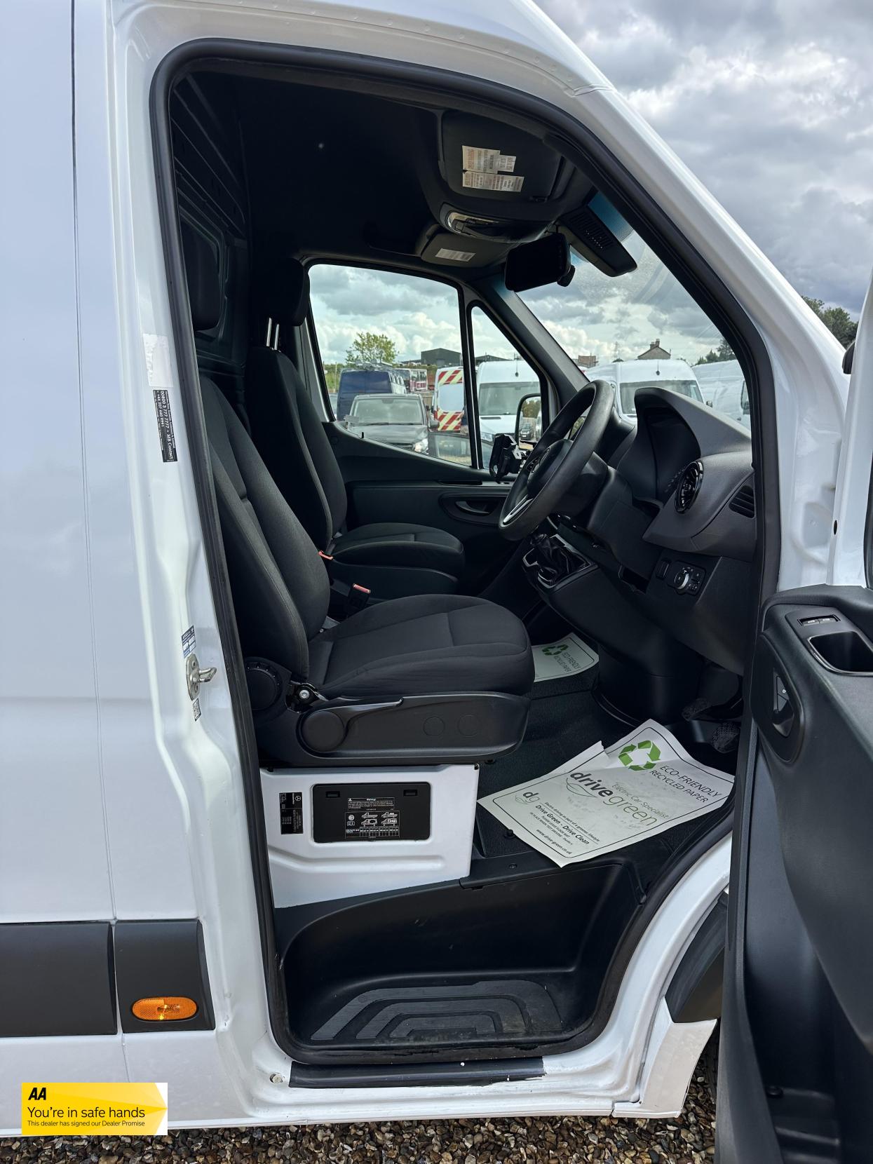 Mercedes-Benz Sprinter 2.1 311 CDI Panel Van 5dr Diesel Manual RWD L3 H2 Euro 6 (114 ps)