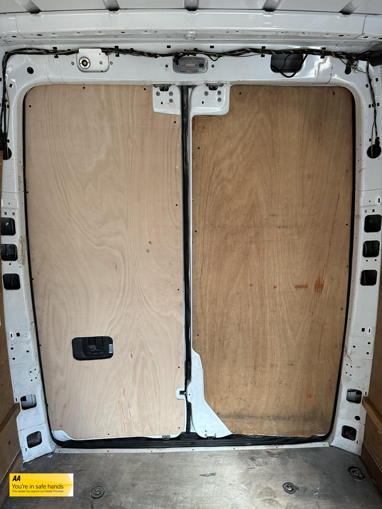 Mercedes-Benz Sprinter 2.1 311 CDI Panel Van 5dr Diesel Manual RWD L3 H2 Euro 6 (114 ps)