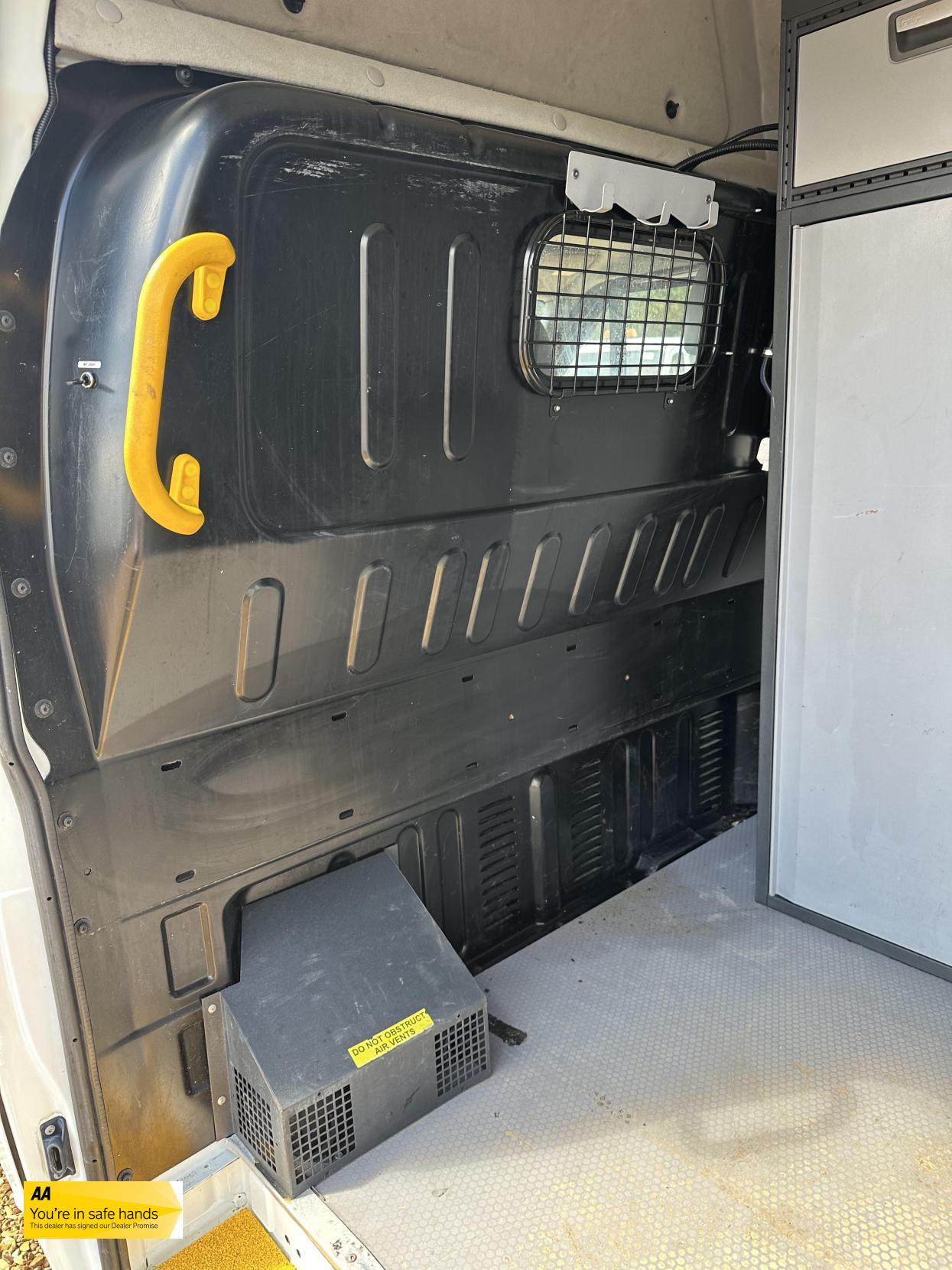 Ford Transit 2.2 TDCi 350 Panel Van 3dr Diesel Manual RWD L3 H3 (224 g/km, 98 bhp)