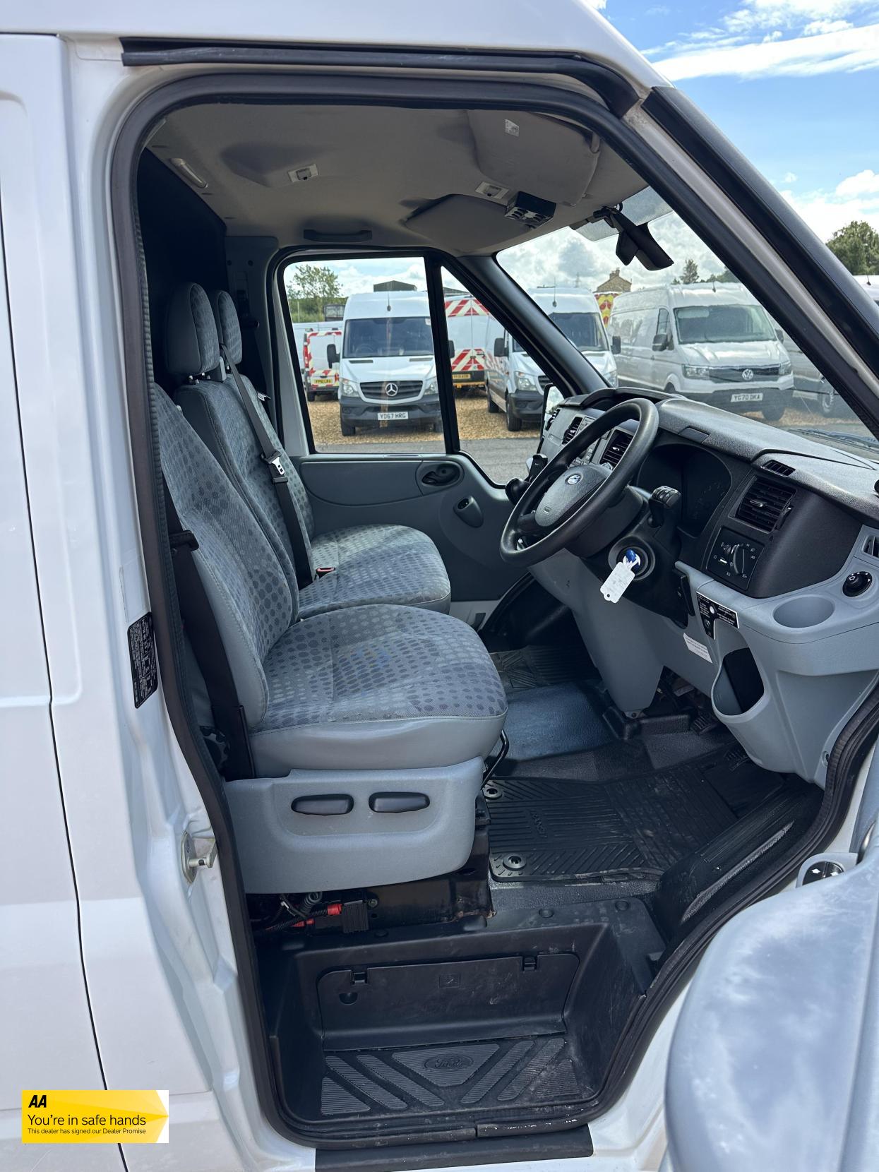 Ford Transit 2.2 TDCi 350 Panel Van 3dr Diesel Manual RWD L3 H3 (224 g/km, 98 bhp)
