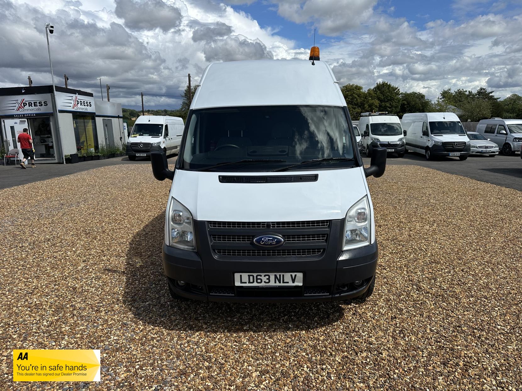 Ford Transit 2.2 TDCi 350 Panel Van 3dr Diesel Manual RWD L3 H3 (224 g/km, 98 bhp)