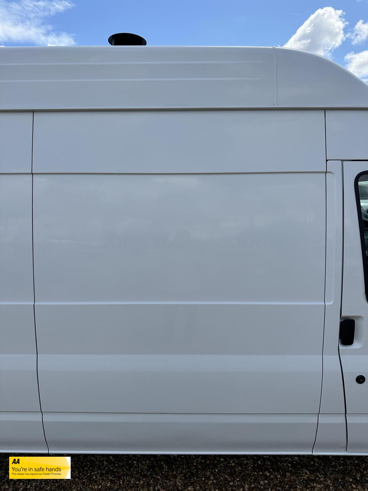 Ford Transit 2.2 TDCi 350 Panel Van 3dr Diesel Manual RWD L3 H3 (224 g/km, 98 bhp)