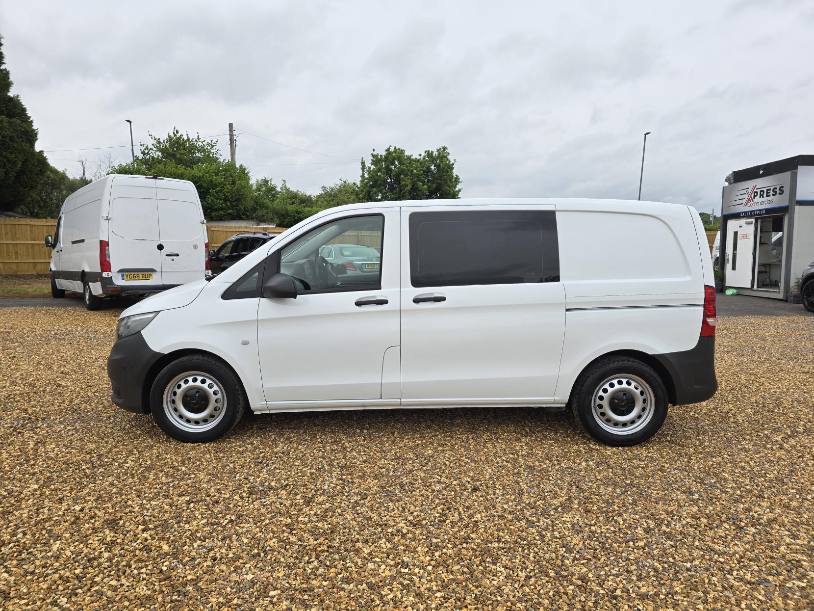 Mercedes-Benz Vito 2.1 116 CDI BlueTEC Panel Van 5dr Diesel G-Tronic+ RWD L1 Euro 6 (s/s) (163 ps)