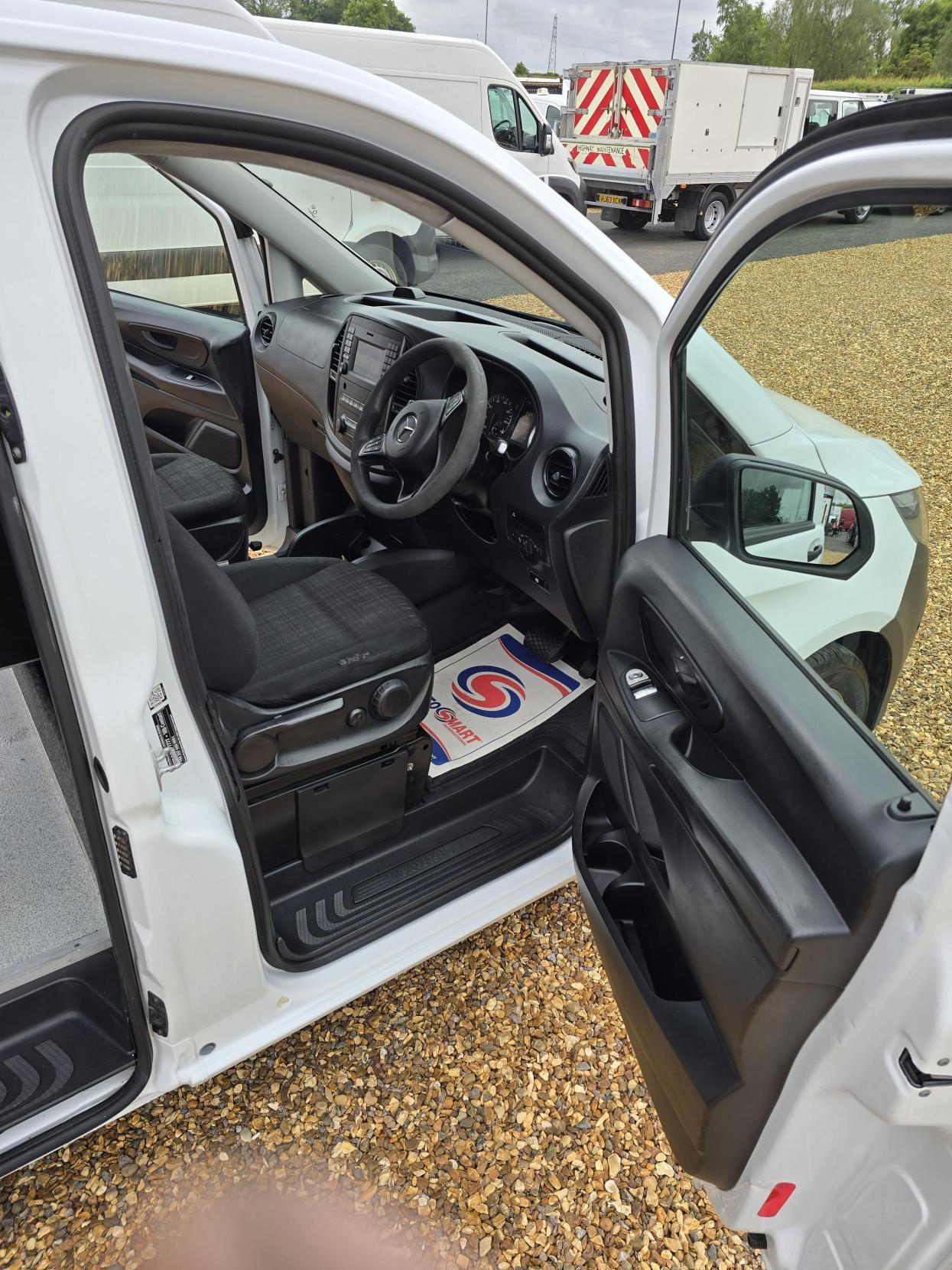 Mercedes-Benz Vito 2.1 116 CDI BlueTEC Panel Van 5dr Diesel G-Tronic+ RWD L1 Euro 6 (s/s) (163 ps)