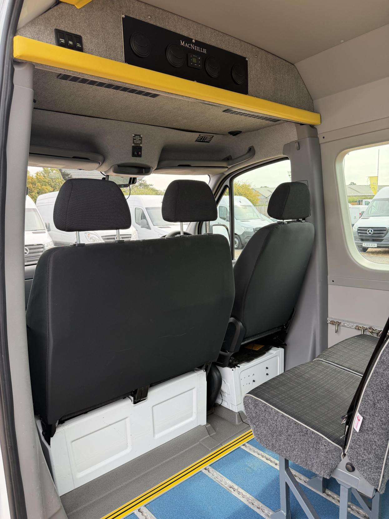2014 Mercedes-Benz Sprinter 2.1 313 CDi Panel Van 4dr Diesel Manual RWD L2 (129 bhp) - Thumbnail 33