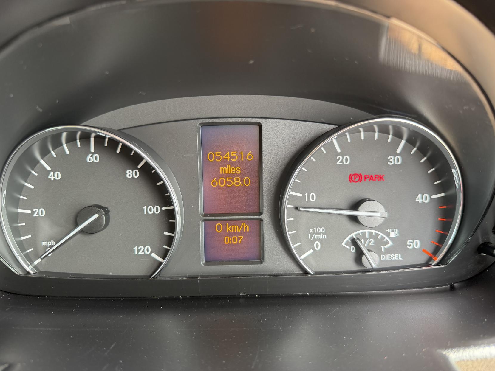 2014 Mercedes-Benz Sprinter 2.1 313 CDi Panel Van 4dr Diesel Manual RWD L2 (129 bhp) - Thumbnail 23