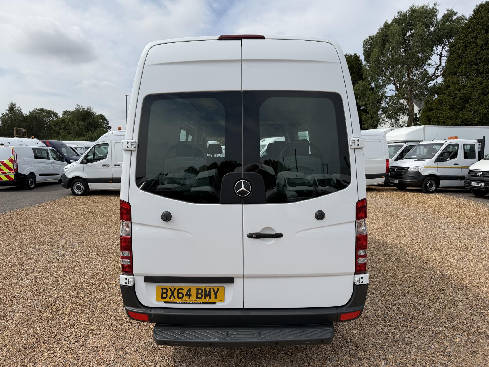2014 Mercedes-Benz Sprinter 2.1 313 CDi Panel Van 4dr Diesel Manual RWD L2 (129 bhp) - Thumbnail 10