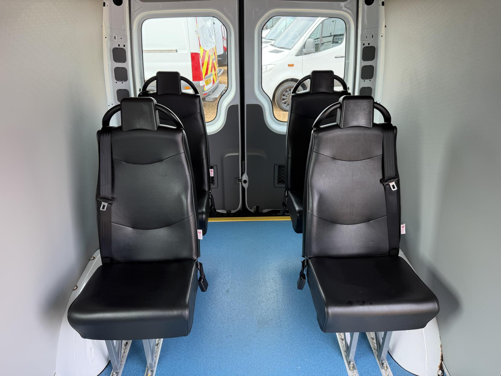 2014 Mercedes-Benz Sprinter 2.1 313 CDi Panel Van 4dr Diesel Manual RWD L2 (129 bhp) - Thumbnail 39