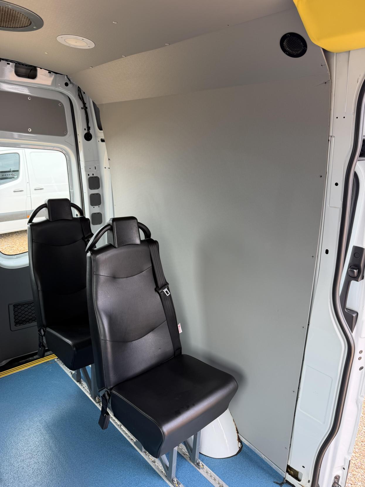 2014 Mercedes-Benz Sprinter 2.1 313 CDi Panel Van 4dr Diesel Manual RWD L2 (129 bhp) - Thumbnail 43