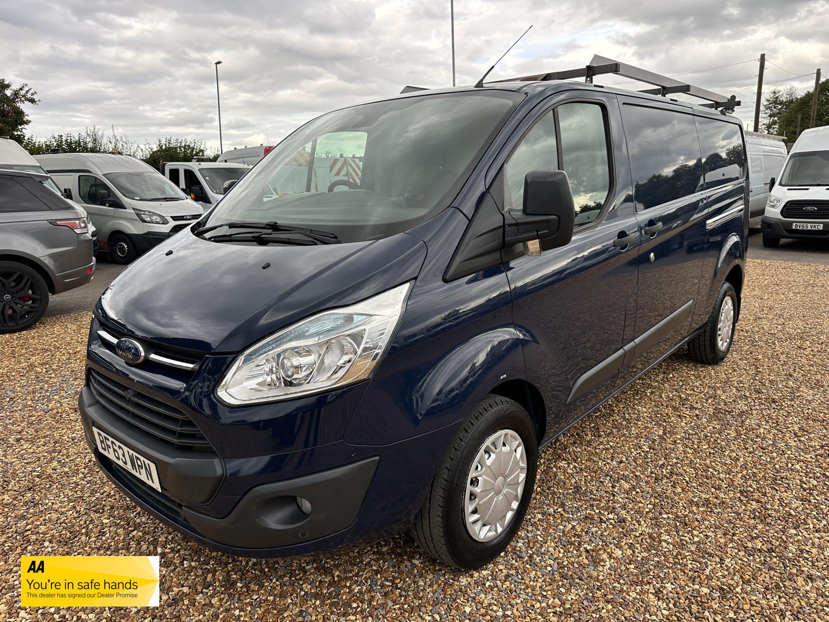 Ford Transit Custom 2.2 TDCi 330 Trend Panel Van 5dr Diesel Manual L2 H1 (197 g/km, 123 bhp)