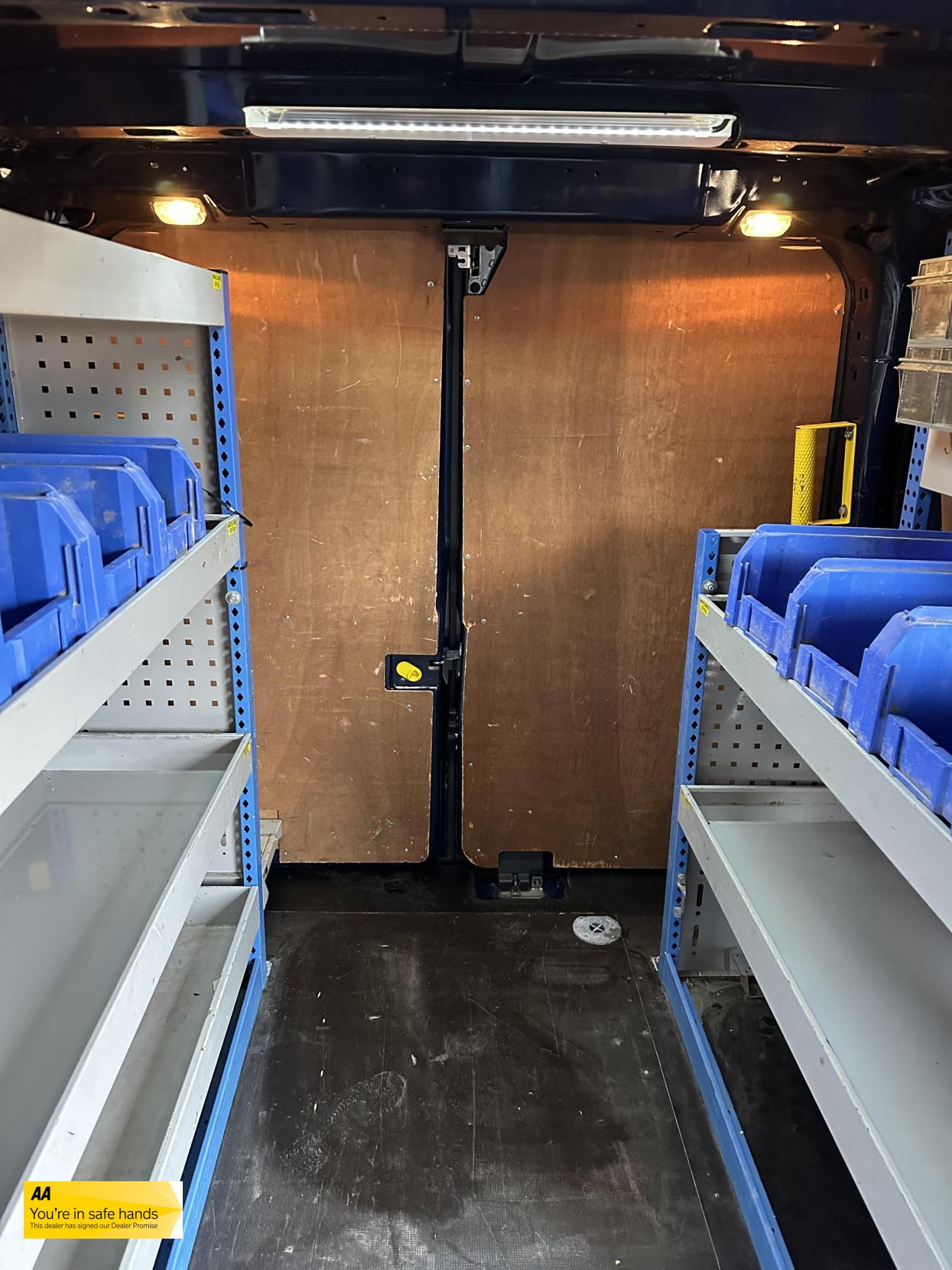 Ford Transit Custom 2.2 TDCi 330 Trend Panel Van 5dr Diesel Manual L2 H1 (197 g/km, 123 bhp)