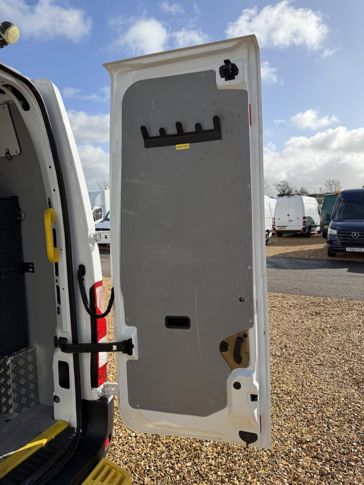 Vauxhall Movano 2.3 CDTi 3500 Panel Van 5dr Diesel Manual FWD L2 H2 Euro 6 (130 ps)