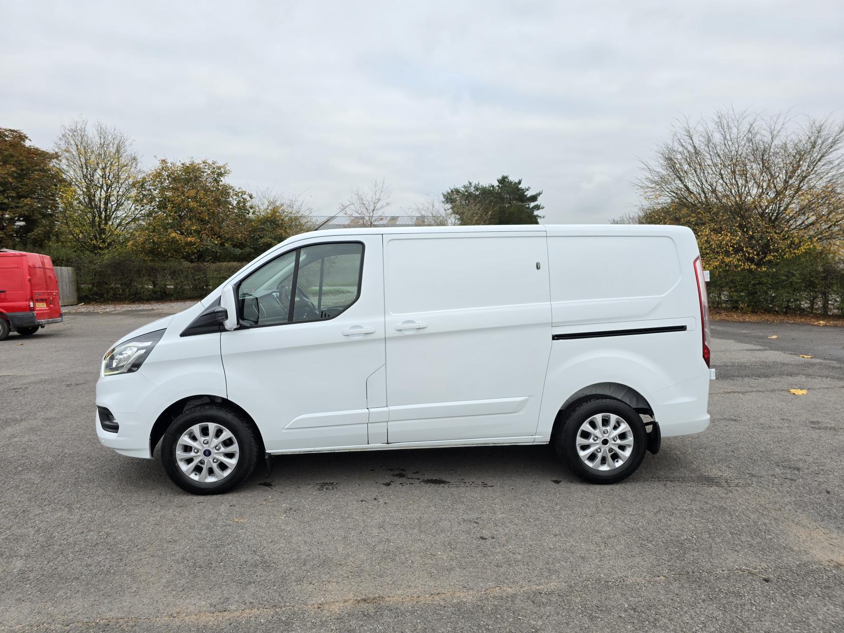 Ford Transit Custom 2.0 300 EcoBlue Limited Panel Van 5dr Diesel Manual L1 H1 Euro 6 (s/s) (130 ps)