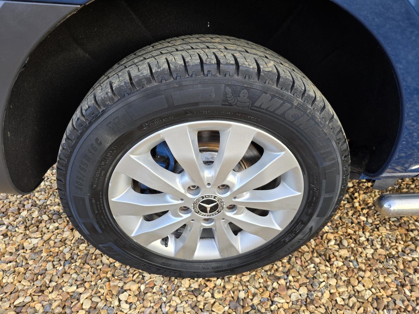 Mercedes-Benz Vito 2.1 114 CDI BlueTEC Crew Van Double Cab 5dr Diesel Manual RWD L1 Euro 6 (s/s) (136 ps)