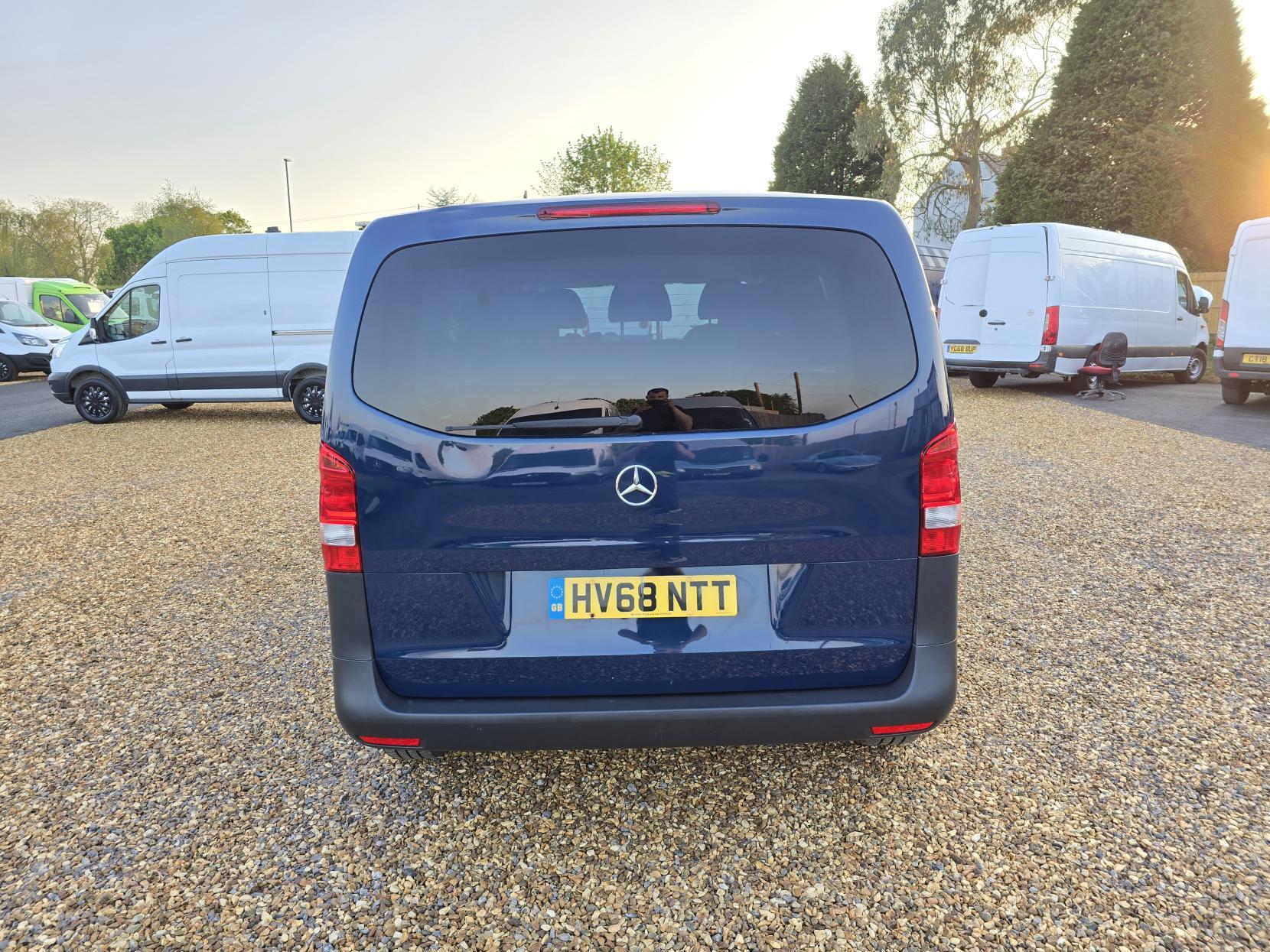 Mercedes-Benz Vito 2.1 114 CDI BlueTEC Crew Van Double Cab 5dr Diesel Manual RWD L1 Euro 6 (s/s) (136 ps)