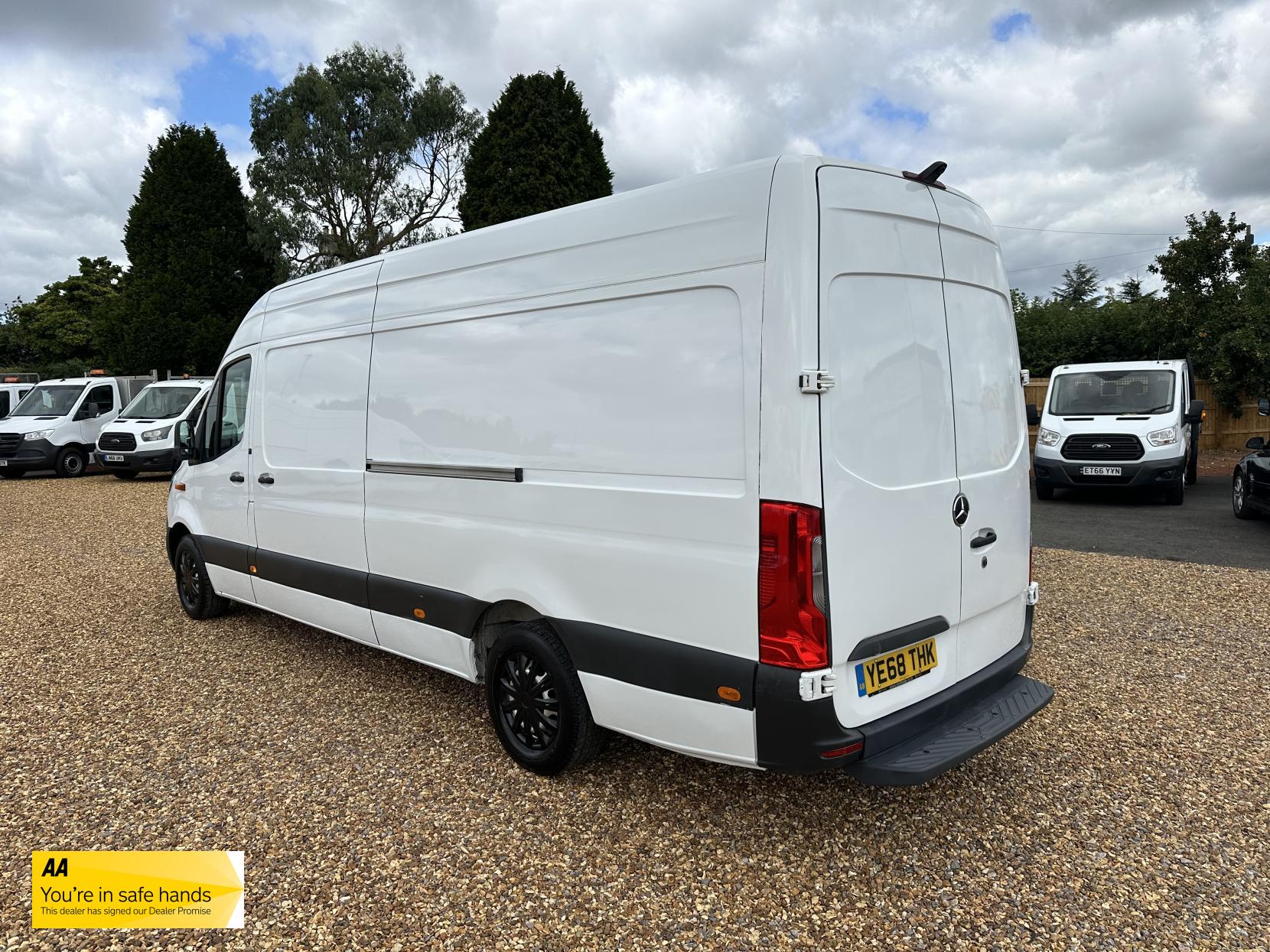 Mercedes-Benz Sprinter 2.1 311 CDI Panel Van 5dr Diesel Manual RWD L3 H2 Euro 6 (114 ps)