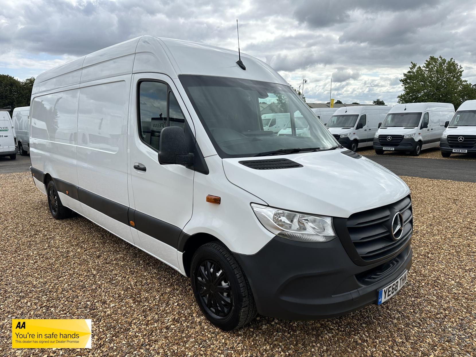 Mercedes-Benz Sprinter 2.1 311 CDI Panel Van 5dr Diesel Manual RWD L3 H2 Euro 6 (114 ps)