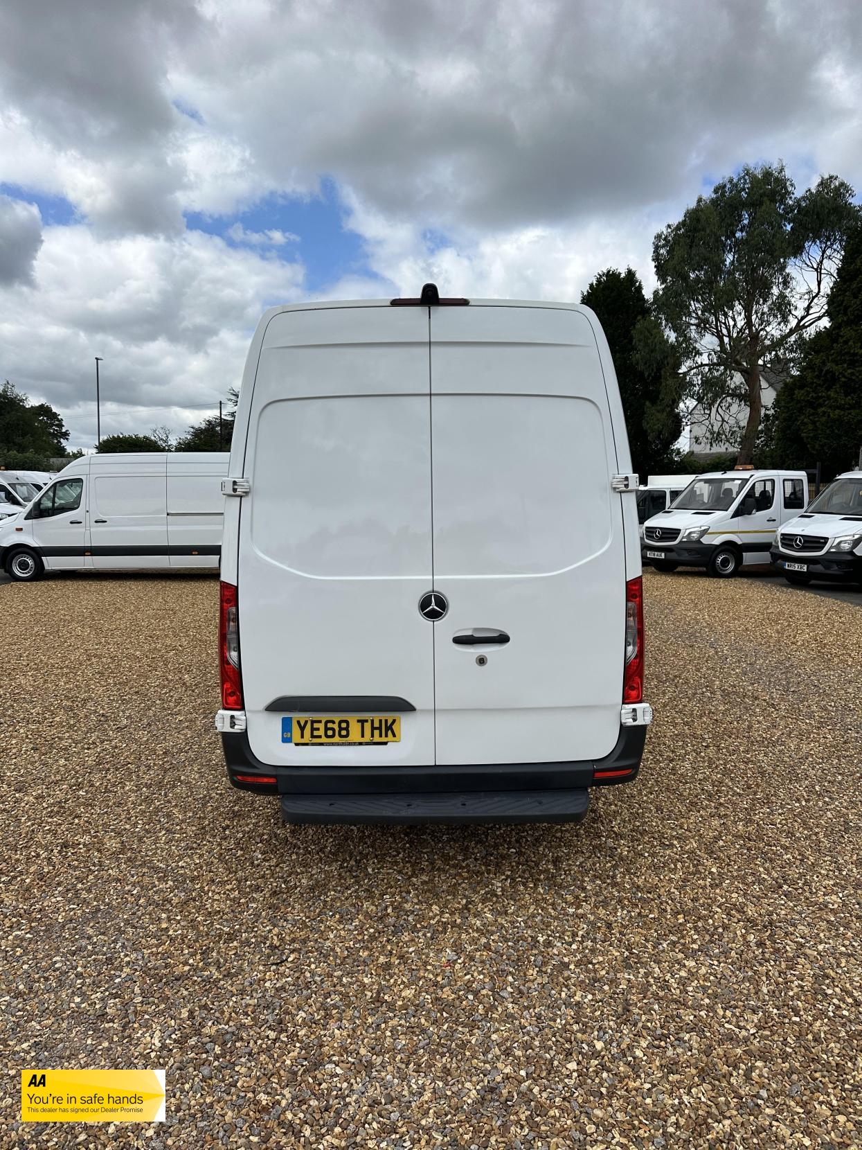 Mercedes-Benz Sprinter 2.1 311 CDI Panel Van 5dr Diesel Manual RWD L3 H2 Euro 6 (114 ps)