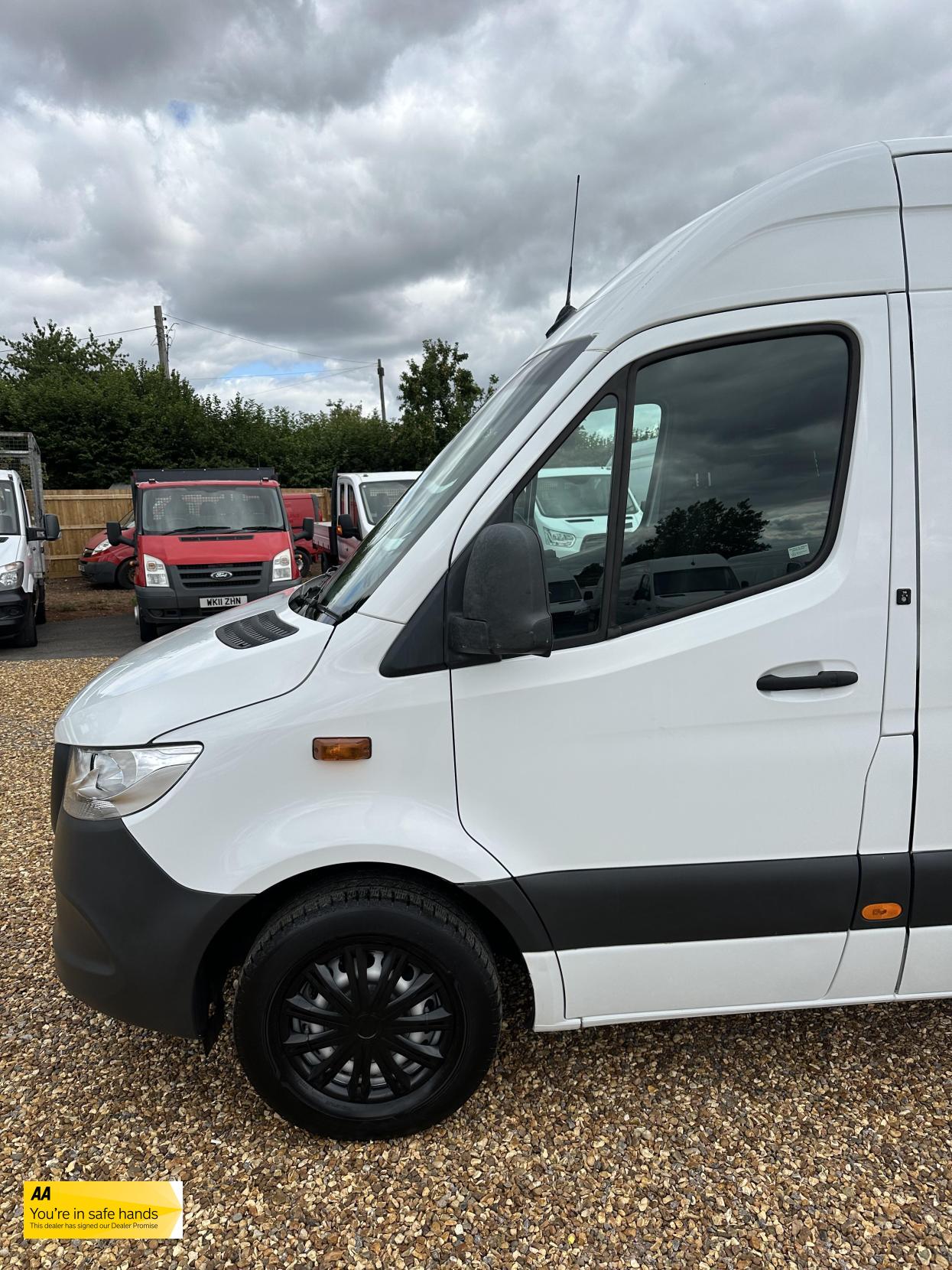Mercedes-Benz Sprinter 2.1 311 CDI Panel Van 5dr Diesel Manual RWD L3 H2 Euro 6 (114 ps)