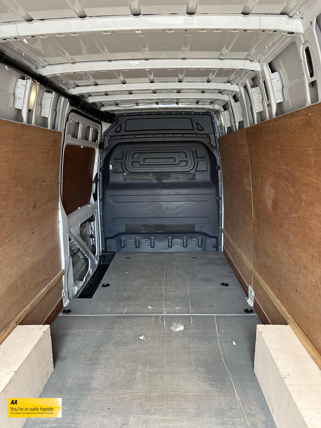 Mercedes-Benz Sprinter 2.1 311 CDI Panel Van 5dr Diesel Manual RWD L3 H2 Euro 6 (114 ps)