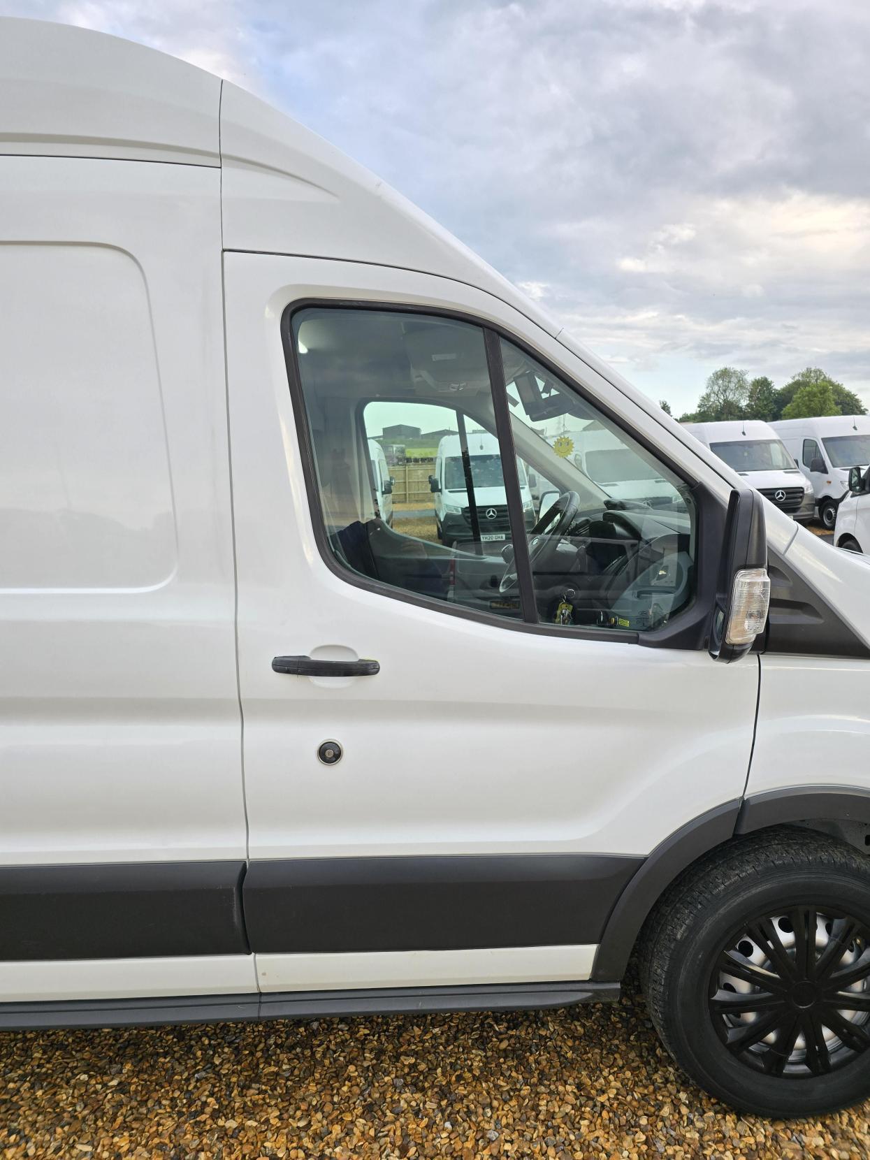 Ford Transit 2.0 350 EcoBlue Panel Van 5dr Diesel Manual RWD L2 H3 Euro 6 (130 ps)