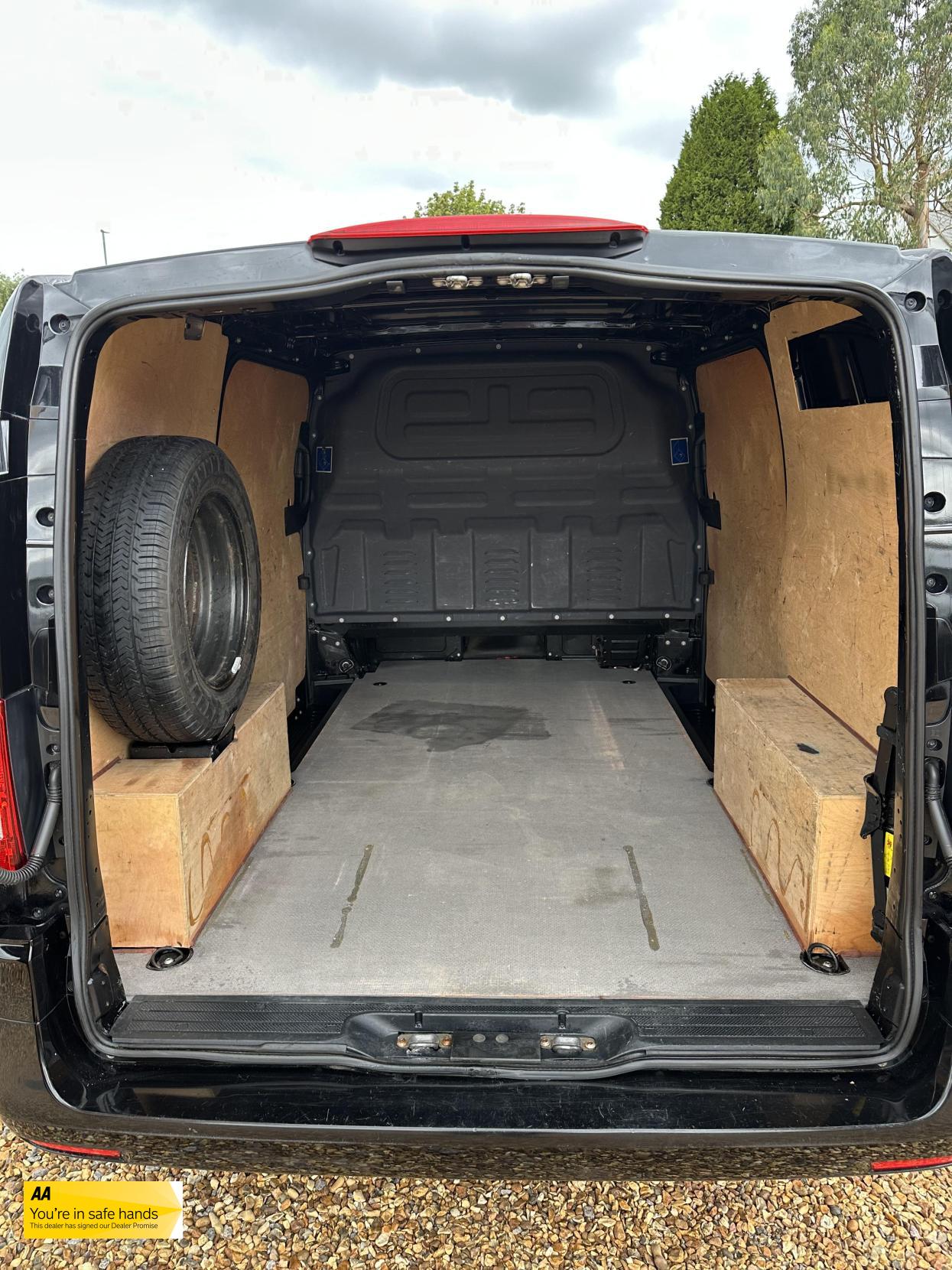 Mercedes-Benz Vito 2.1 116 CDI BlueTEC Panel Van 5dr Diesel Manual RWD L1 Euro 6 (s/s) (163 ps)