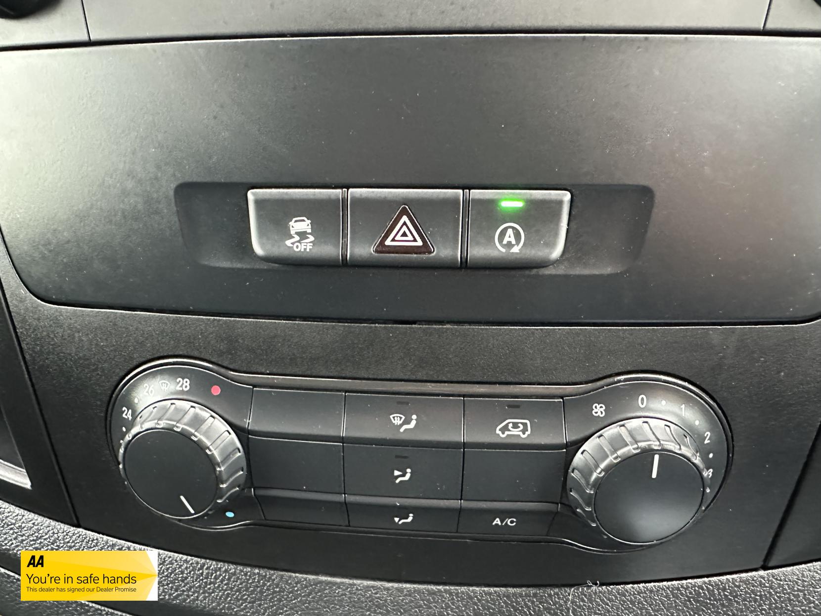 Mercedes-Benz Vito 2.1 116 CDI BlueTEC Panel Van 5dr Diesel Manual RWD L1 Euro 6 (s/s) (163 ps)