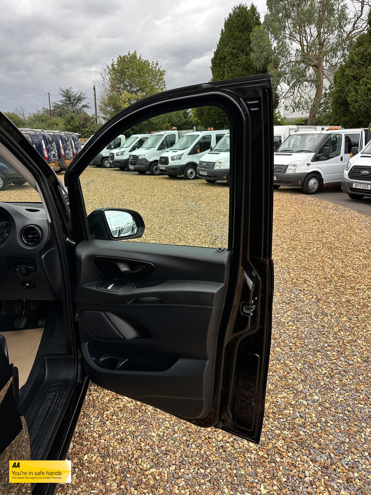 Mercedes-Benz Vito 2.1 116 CDI BlueTEC Panel Van 5dr Diesel Manual RWD L1 Euro 6 (s/s) (163 ps)