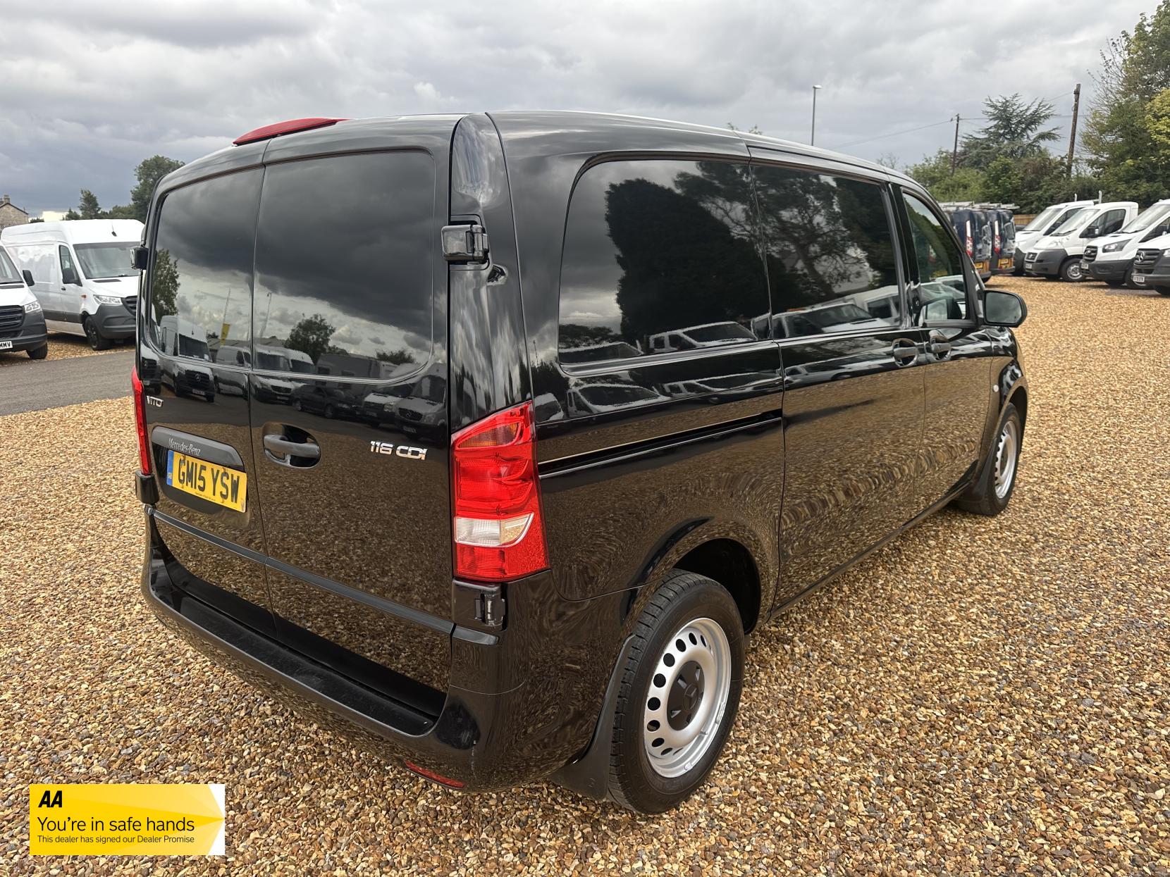 Mercedes-Benz Vito 2.1 116 CDI BlueTEC Panel Van 5dr Diesel Manual RWD L1 Euro 6 (s/s) (163 ps)