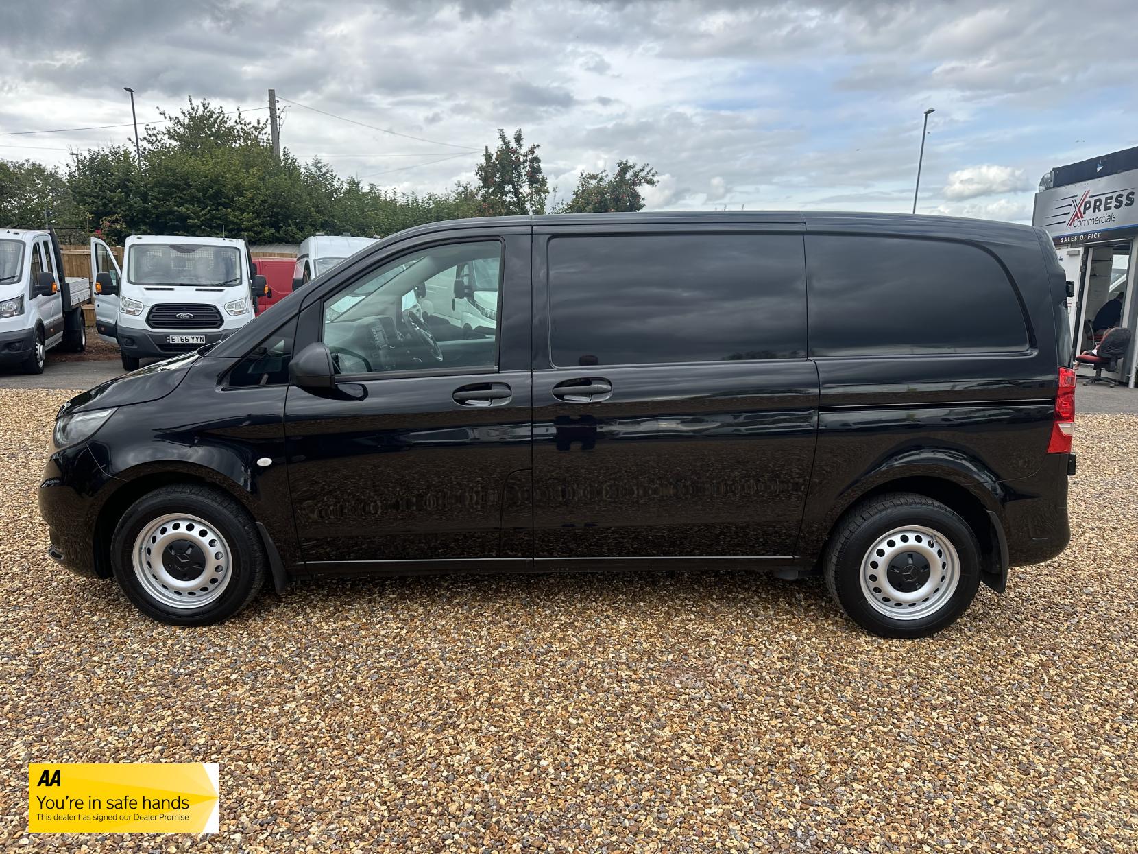 Mercedes-Benz Vito 2.1 116 CDI BlueTEC Panel Van 5dr Diesel Manual RWD L1 Euro 6 (s/s) (163 ps)
