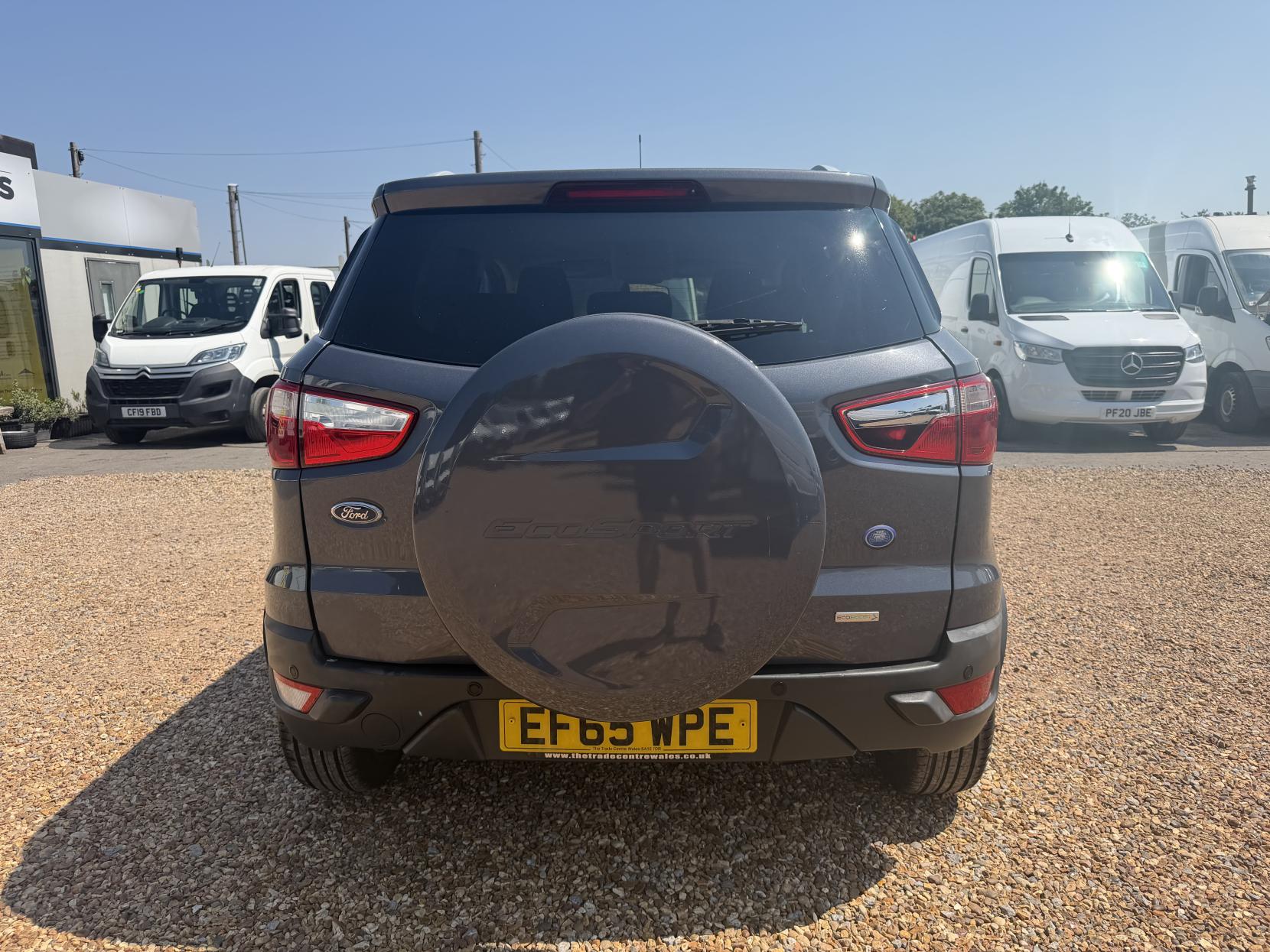 2015 Ford EcoSport 1.0T EcoBoost Zetec SUV 5dr Petrol Manual 2WD Euro 6 (s/s) (125 ps) - Thumbnail 10