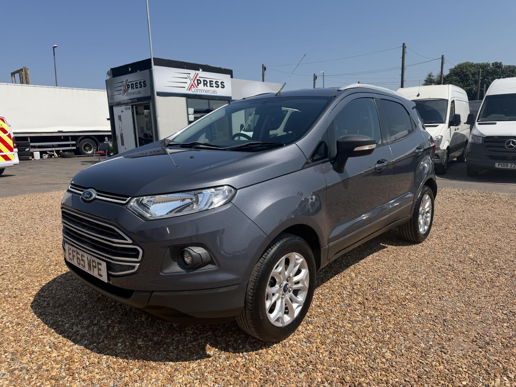 2015 Ford EcoSport 1.0T EcoBoost Zetec SUV 5dr Petrol Manual 2WD Euro 6 (s/s) (125 ps) - Thumbnail 7