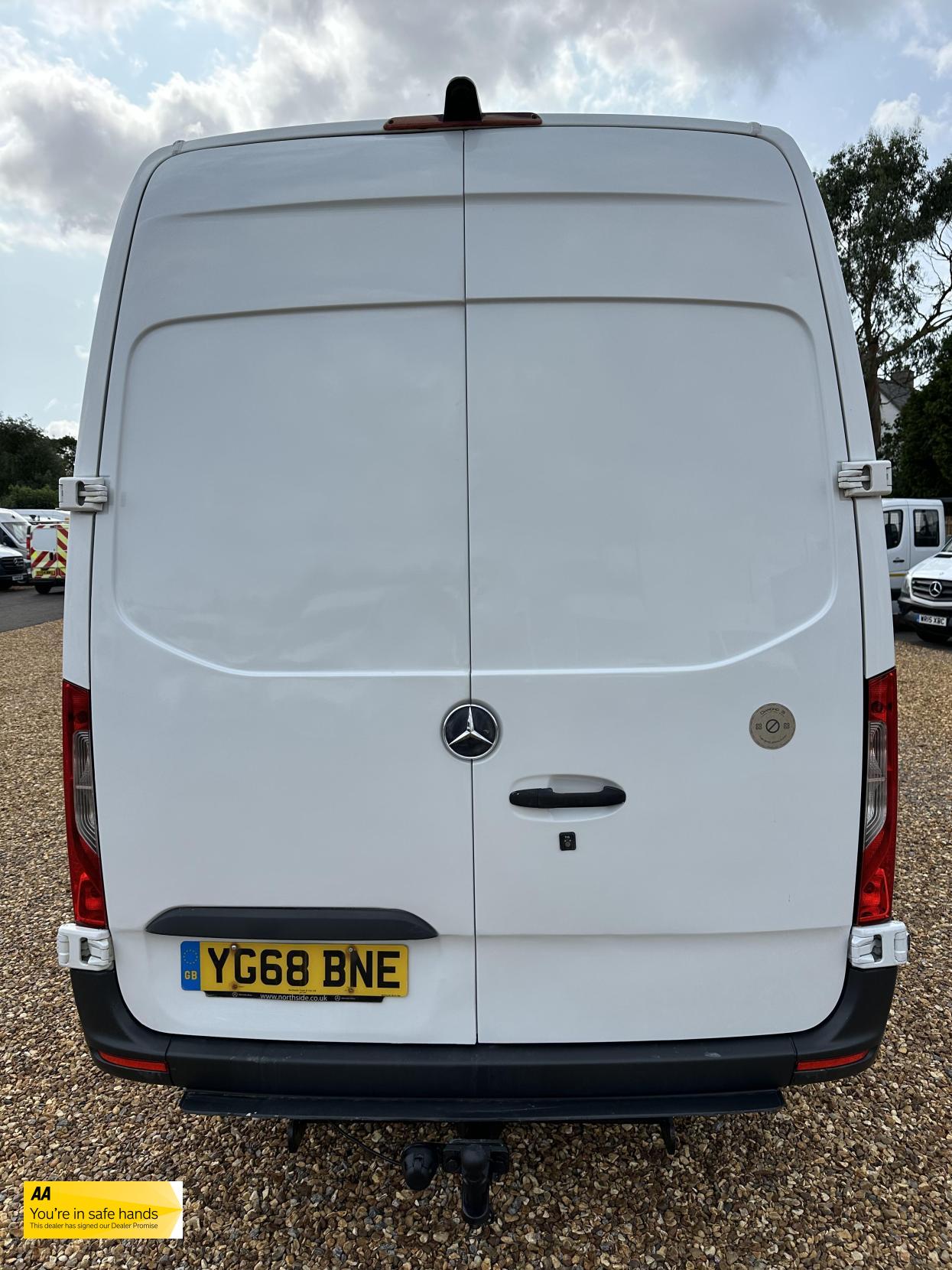 Mercedes-Benz Sprinter 2.1 311 CDI Panel Van 5dr Diesel Manual RWD L3 H2 Euro 6 (114 ps)