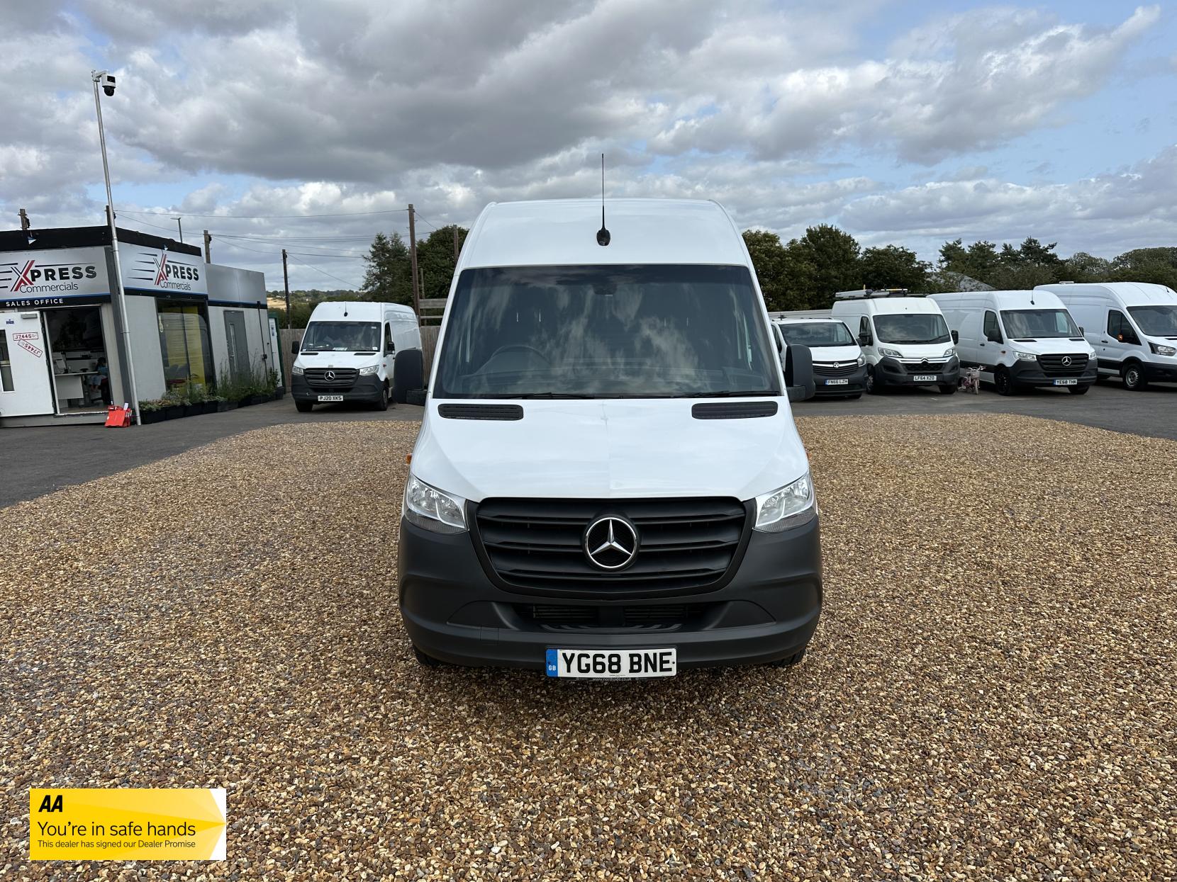 Mercedes-Benz Sprinter 2.1 311 CDI Panel Van 5dr Diesel Manual RWD L3 H2 Euro 6 (114 ps)