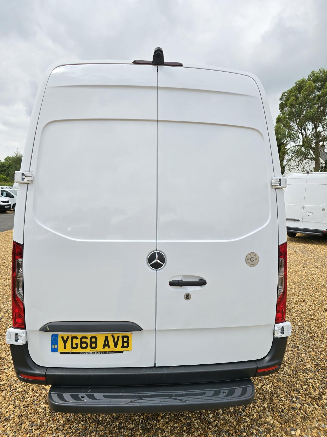 Mercedes-Benz Sprinter 2.1 311 CDI Panel Van 5dr Diesel Manual RWD L3 H2 Euro 6 (114 ps)