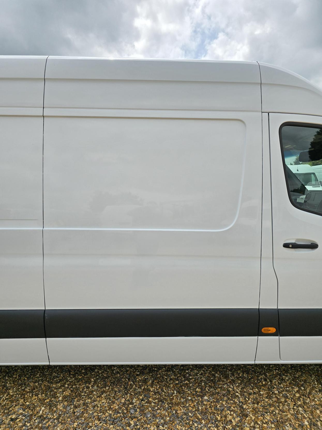 Mercedes-Benz Sprinter 2.1 311 CDI Panel Van 5dr Diesel Manual RWD L3 H2 Euro 6 (114 ps)