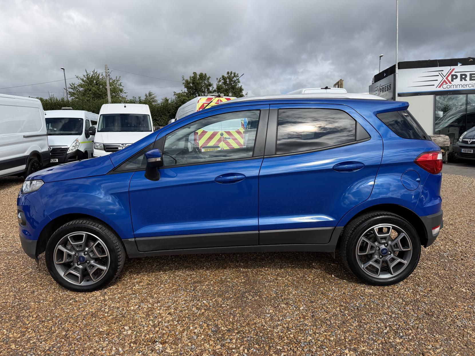 2017 Ford EcoSport 1.0T EcoBoost Titanium SUV 5dr Petrol Manual 2WD Euro 6 (s/s) (125 ps) - Thumbnail 8