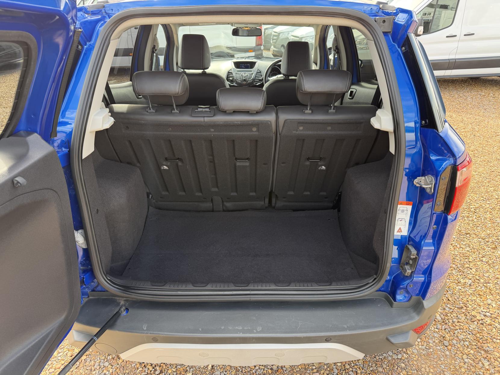 2017 Ford EcoSport 1.0T EcoBoost Titanium SUV 5dr Petrol Manual 2WD Euro 6 (s/s) (125 ps) - Thumbnail 11