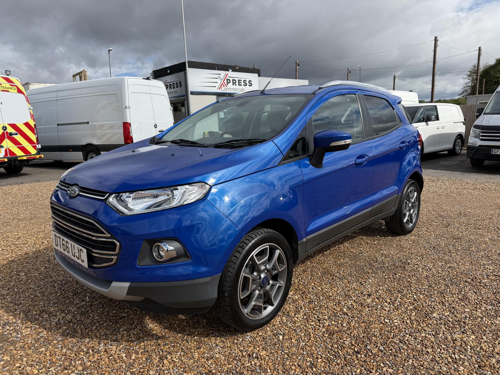 2017 Ford EcoSport 1.0T EcoBoost Titanium SUV 5dr Petrol Manual 2WD Euro 6 (s/s) (125 ps) - Thumbnail 7