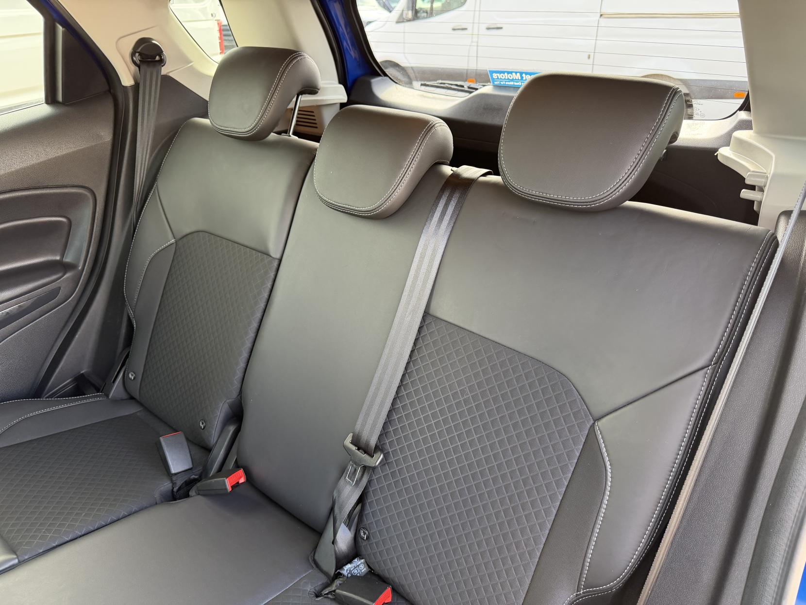 2017 Ford EcoSport 1.0T EcoBoost Titanium SUV 5dr Petrol Manual 2WD Euro 6 (s/s) (125 ps) - Thumbnail 20