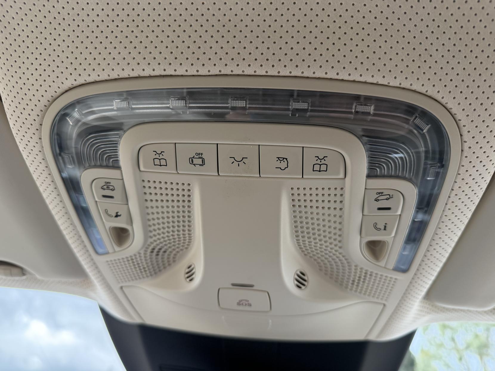 Mercedes-Benz V Class 2.0 V300d Sport MPV 5dr Diesel G-Tronic+ Euro 6 (s/s) XLWB (239 ps)