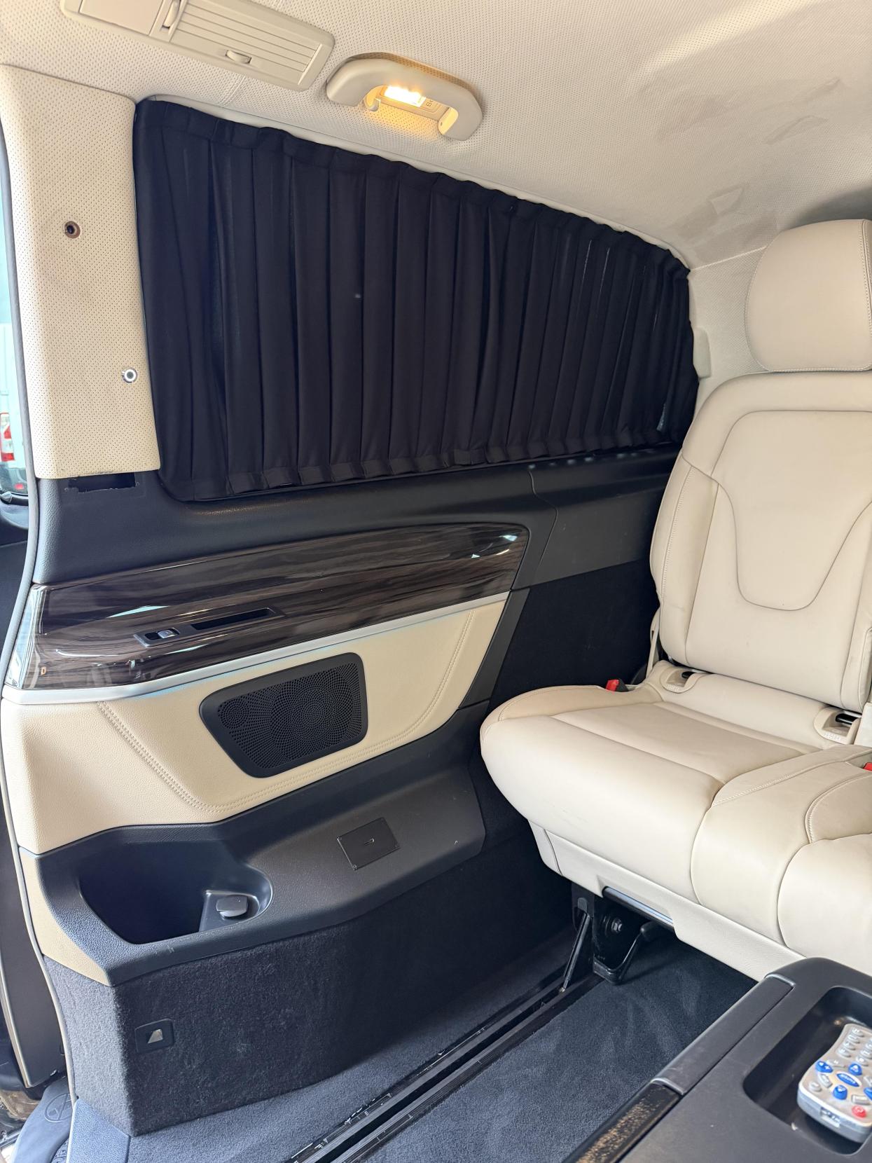 Mercedes-Benz V Class 2.0 V300d Sport MPV 5dr Diesel G-Tronic+ Euro 6 (s/s) XLWB (239 ps)