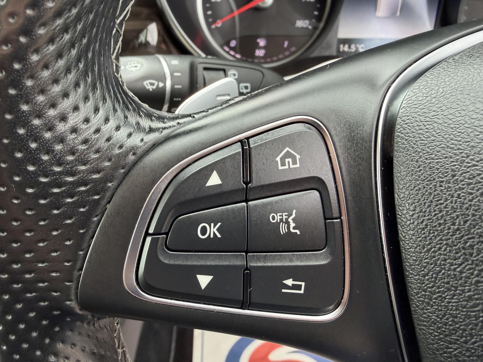 Mercedes-Benz V Class 2.0 V300d Sport MPV 5dr Diesel G-Tronic+ Euro 6 (s/s) XLWB (239 ps)