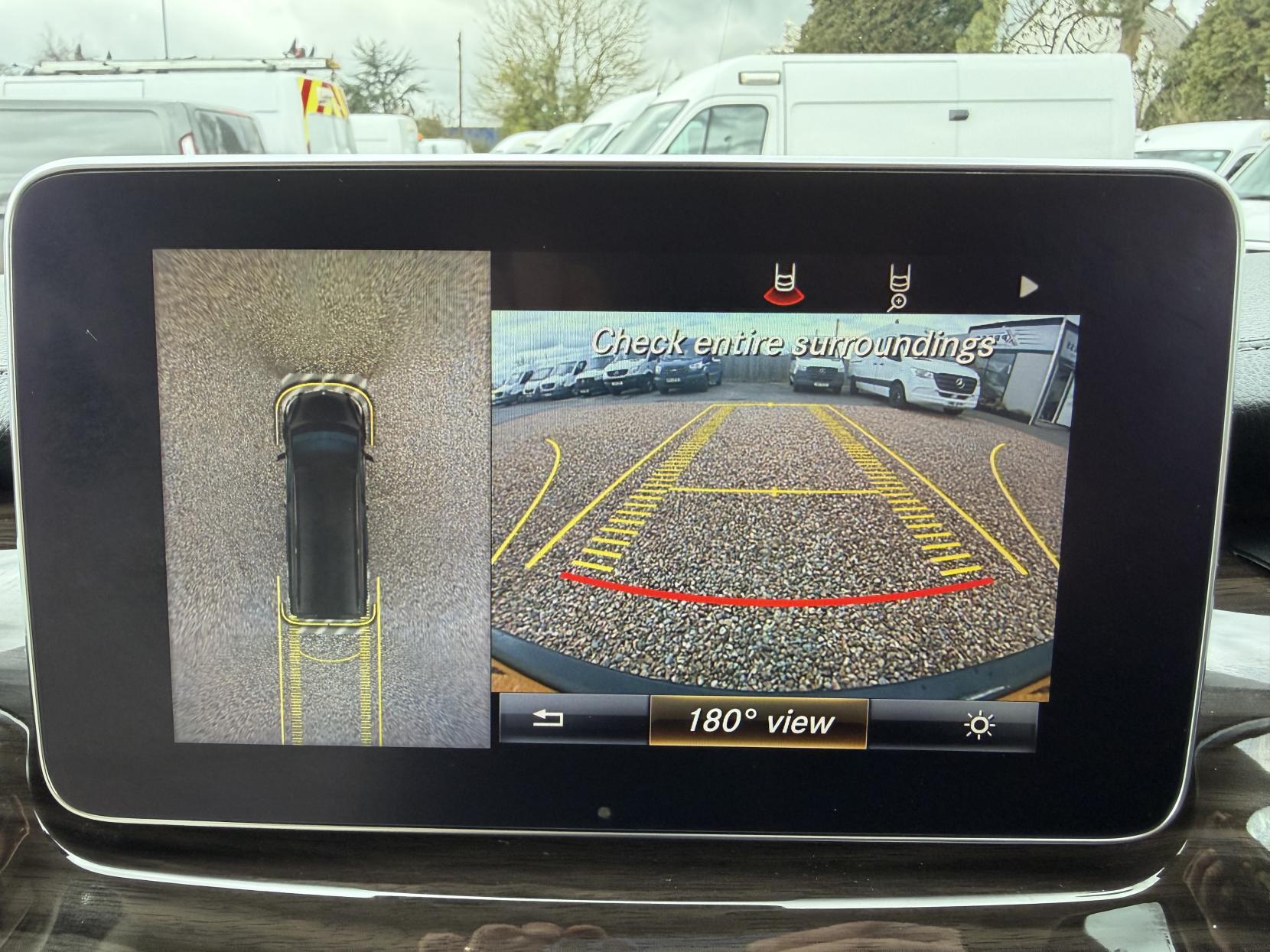 Mercedes-Benz V Class 2.0 V300d Sport MPV 5dr Diesel G-Tronic+ Euro 6 (s/s) XLWB (239 ps)