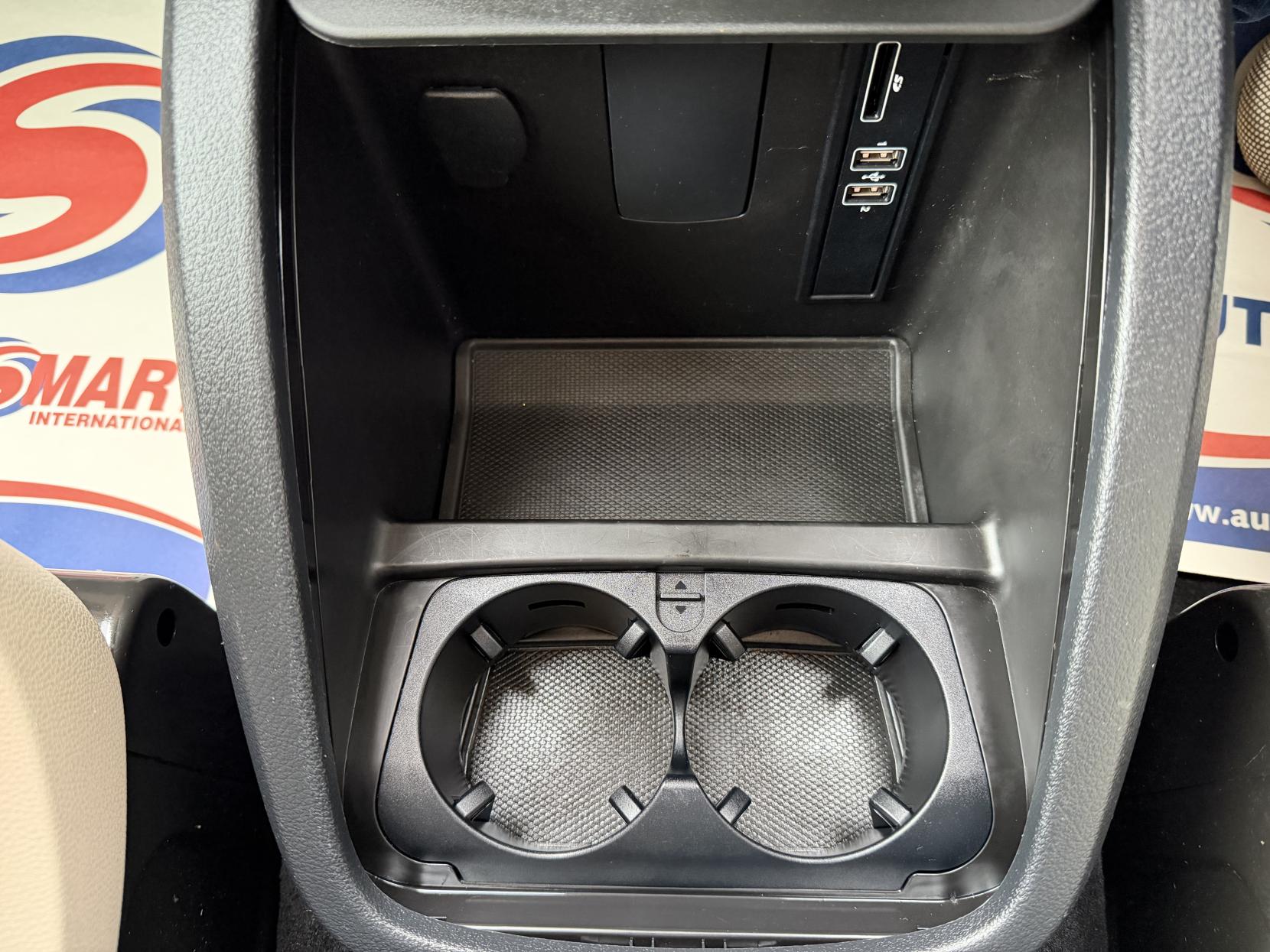 Mercedes-Benz V Class 2.0 V300d Sport MPV 5dr Diesel G-Tronic+ Euro 6 (s/s) XLWB (239 ps)