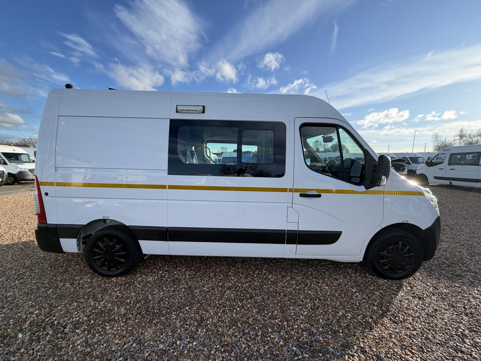 Vauxhall Movano 2.3 CDTi 3500 Panel Van 5dr Diesel Manual FWD L2 H2 Euro 6 (130 ps)